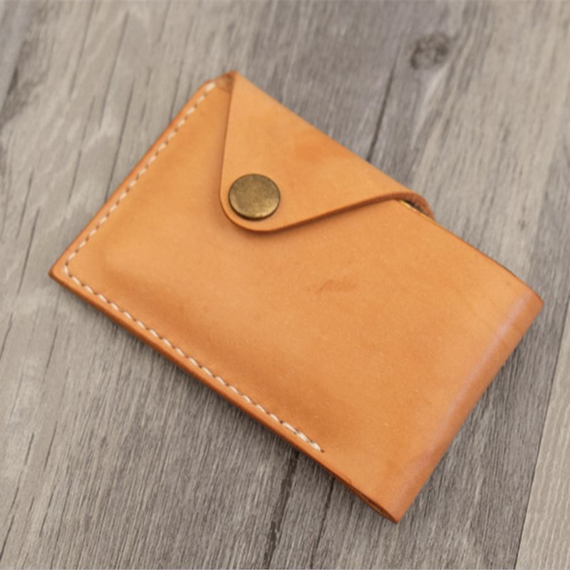 Handmade vegetable tanned leather purse card package - กระเป๋าใส่เหรียญ - หนังแท้ สีทอง