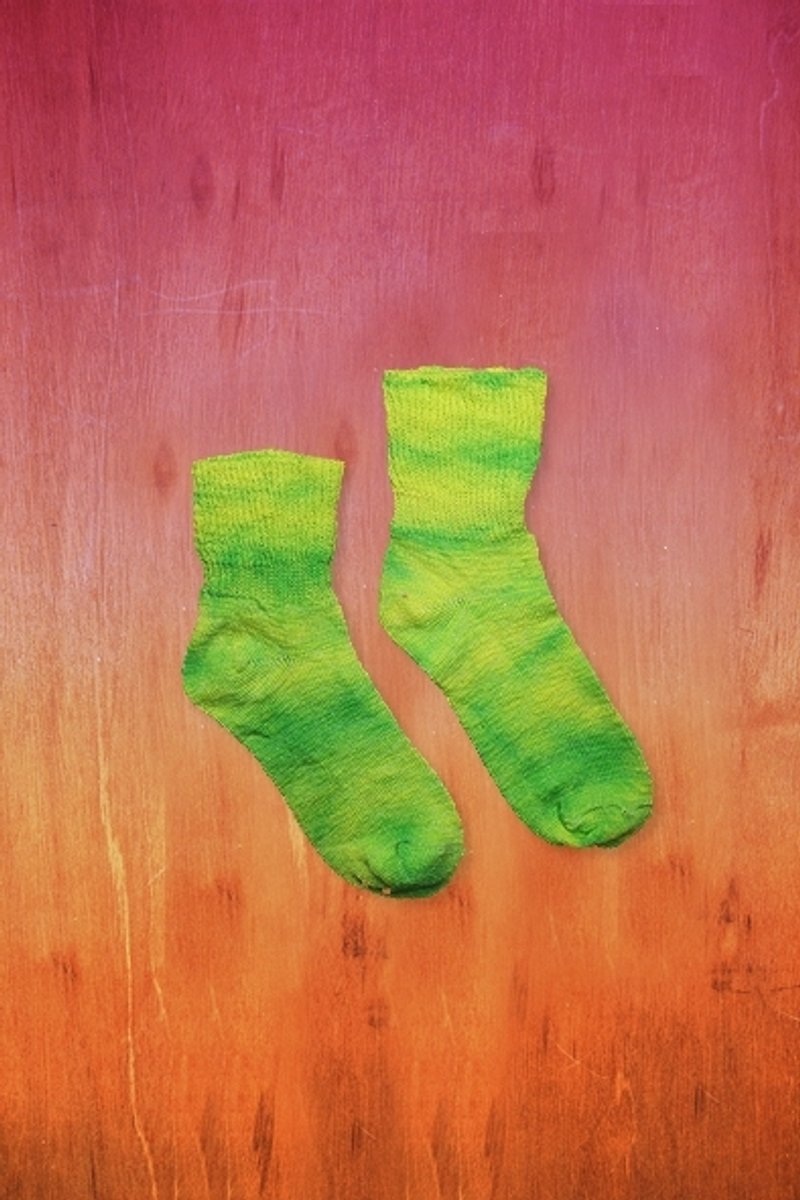 奇異果棉花糖襪(可反摺)!!夏漪眺=knock your socks off !! - 襪子 - 其他材質 綠色