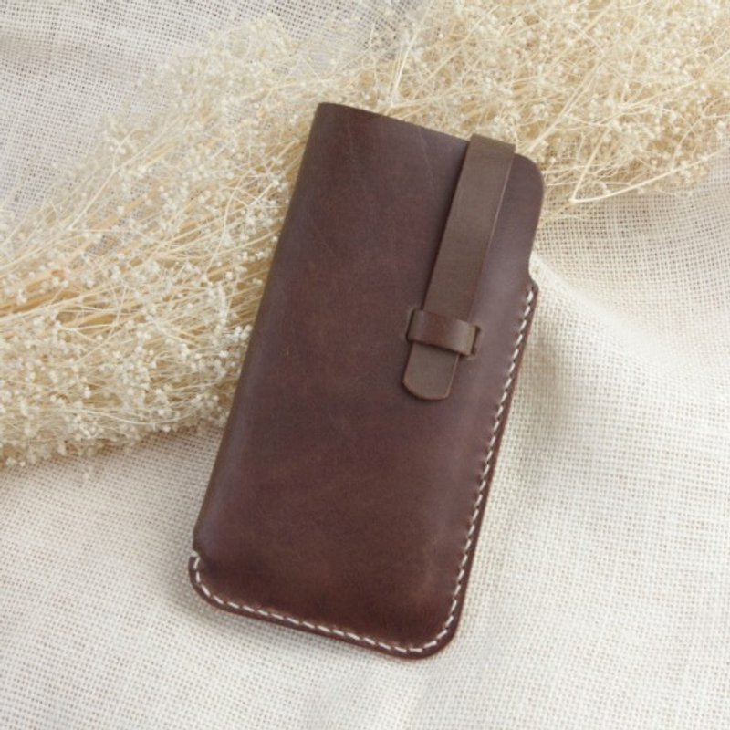 iPhone 6 Plus leather Sleeve / iPhone 6 Plus case - Tablet & Laptop Cases - Genuine Leather Brown