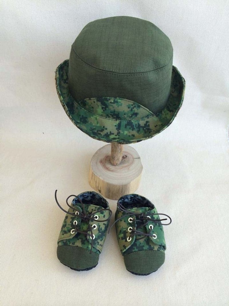 Va handmade shoes series digital camouflage kit - ผ้ากันเปื้อน - วัสดุอื่นๆ สีเขียว