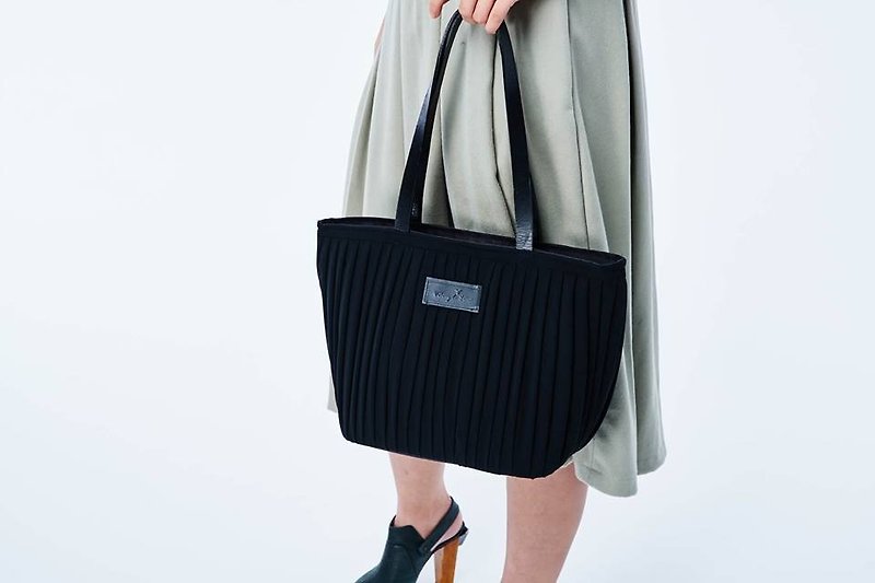 Nanting series bag/tote bag (black) - Messenger Bags & Sling Bags - Other Materials 