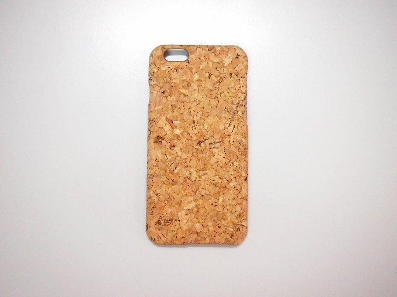 naturaism Cork iPhone 6 7 8 Plus Case natural wood phone cover - เคส/ซองมือถือ - พืช/ดอกไม้ 