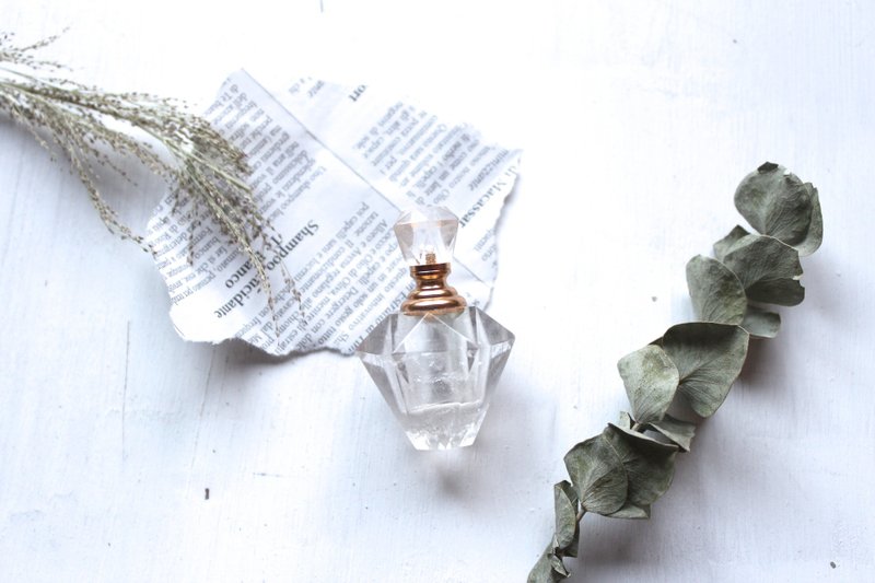 祖母綠.了白水晶小香水瓶。 Quartz Perfume bottle - 其他 - 寶石 白色