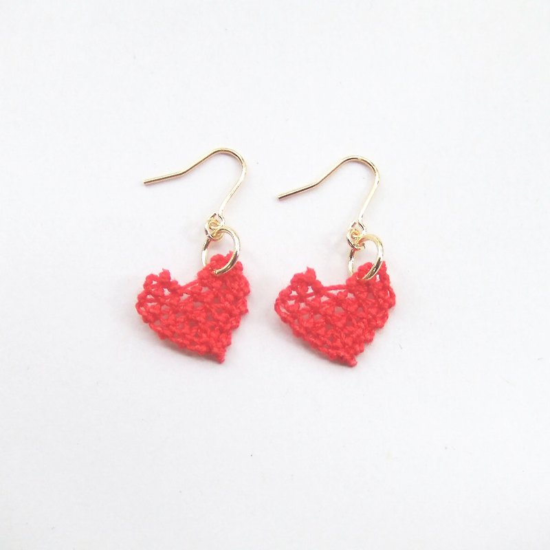 Pierced heart motif red - Earrings & Clip-ons - Cotton & Hemp Red