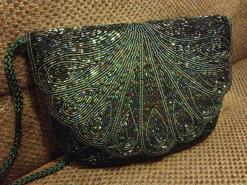 Vintage time [peacock green sparkling beaded antique package] abroad back to vintage bag VINTAGE - Other - Other Materials Green
