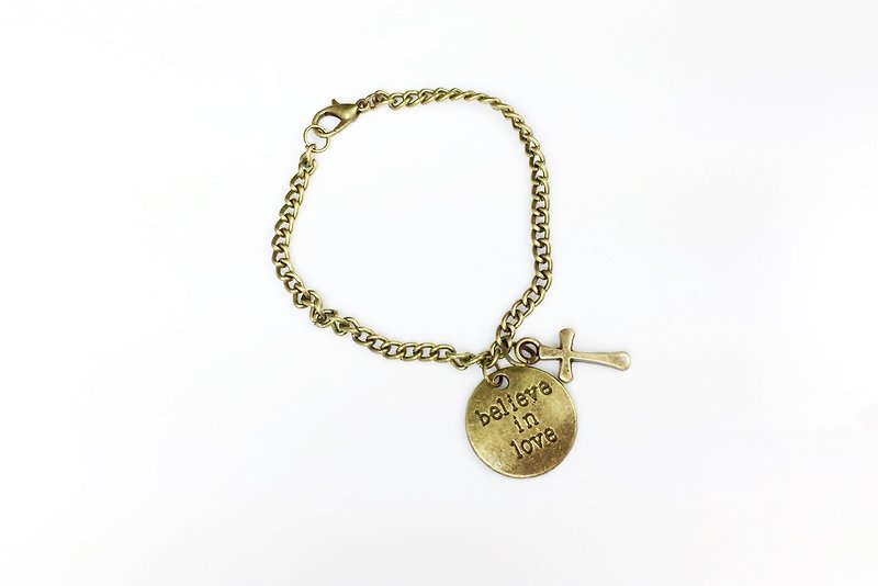 Believe in Love Charm Bracelet bronze - สร้อยข้อมือ - โลหะ สีทอง