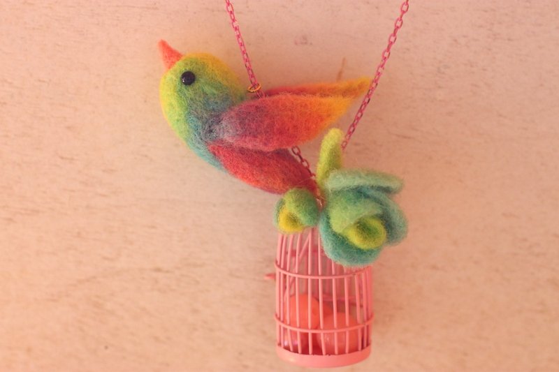 彩虹小鳥粉紅鳥籠項鍊  訂製款 - 項鍊 - 羊毛 多色