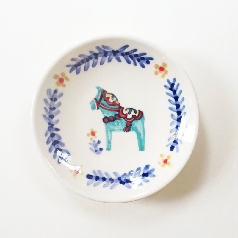 Small hand-painted porcelain - Dala horse / Green Lake - จานเล็ก - วัสดุอื่นๆ สีเขียว