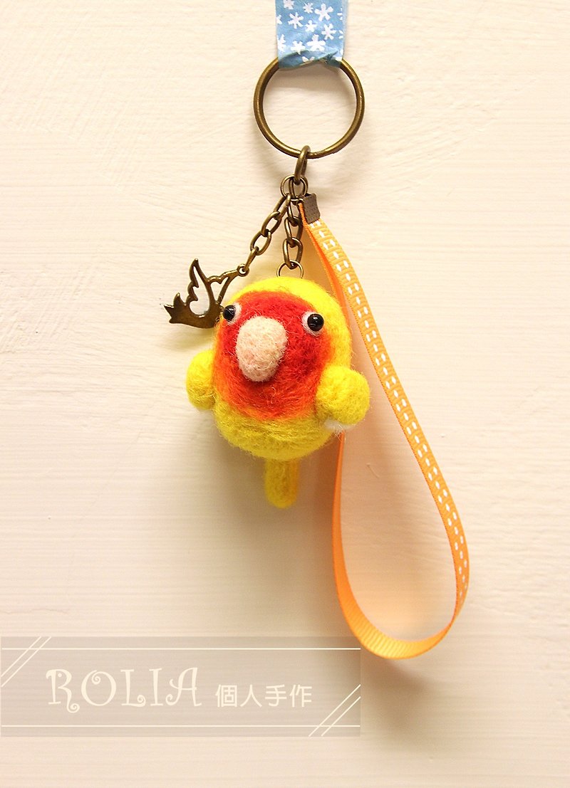 Rolia's 手作 紅面黃小鸚鸚鵡羊毛氈 吊飾 (可訂製) - 鑰匙圈/鎖匙扣 - 羊毛 黃色