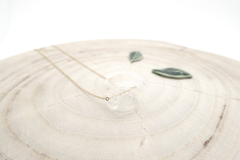 Simple transparent glass beads 14K gold _ big square bubble necklace - Necklaces - Other Materials White