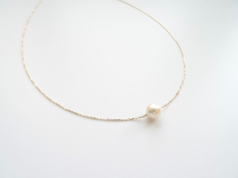 Floating Akoya Saltwater Pearl (7 mm)18K Yellow Solid Gold Dainty Necklace - Necklaces - Pearl White