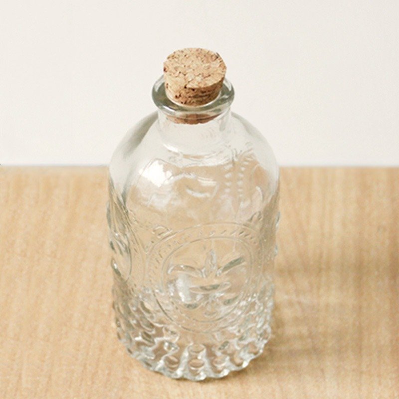 U-PICK原品生活 复古雕花玻璃瓶 木塞许愿瓶水培花瓶花器花插 - 擺飾/家飾品 - 玻璃 
