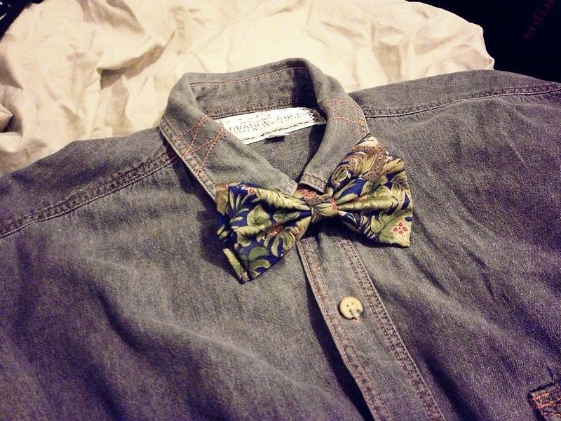 [Endorphin] hand-stitched double bow tie (Lost in the jungle) - Ties & Tie Clips - Other Materials Multicolor