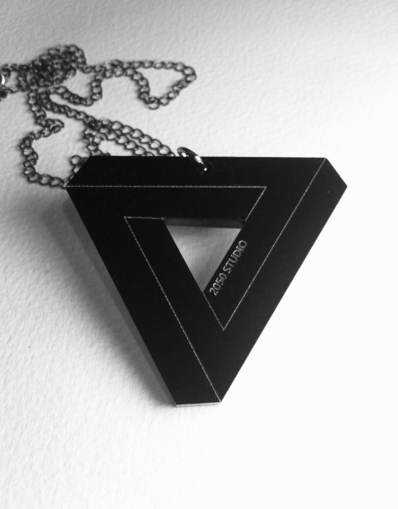 Lectra Duck▲Geometric Triangle▲Necklace/Key Ring - Necklaces - Acrylic Black