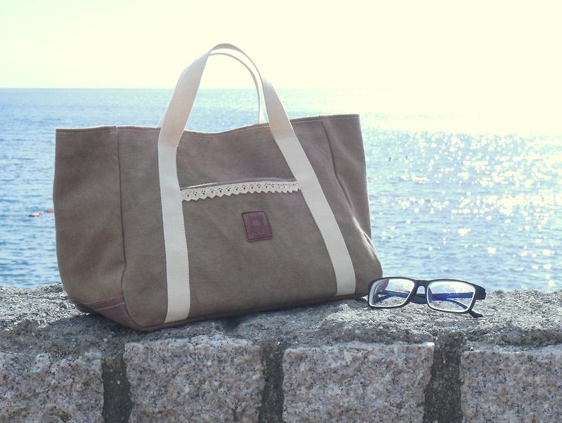 "Forest Adventure handbag" high poundage washed canvas - Handbags & Totes - Other Materials Brown