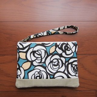 Simple blossoming rose Clutch (Green Lake)