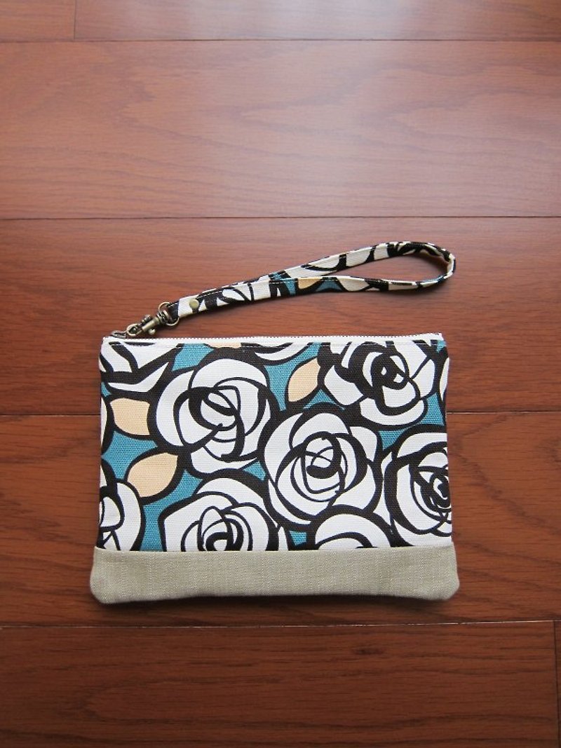 Simple blossoming rose Clutch (Green Lake) - Clutch Bags - Other Materials Green