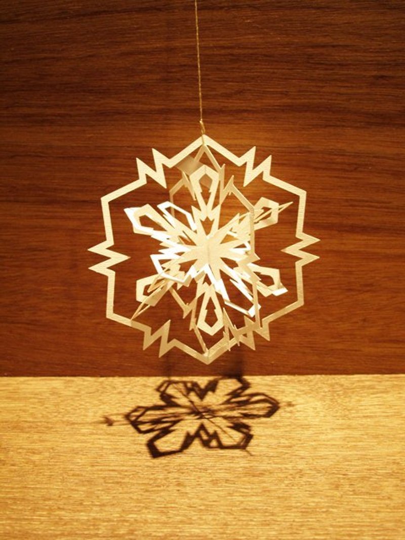 Paper Sculpture Snow Star DIY Kit-no.6 - งานไม้/ไม้ไผ่/ตัดกระดาษ - กระดาษ ขาว