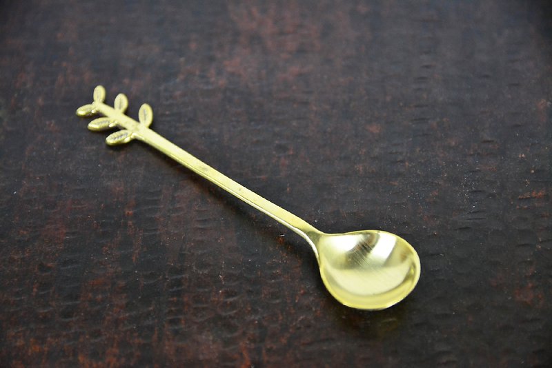 Yang leaves _ _ silver tablespoon Fair Trade - ช้อนส้อม - โลหะ สีทอง