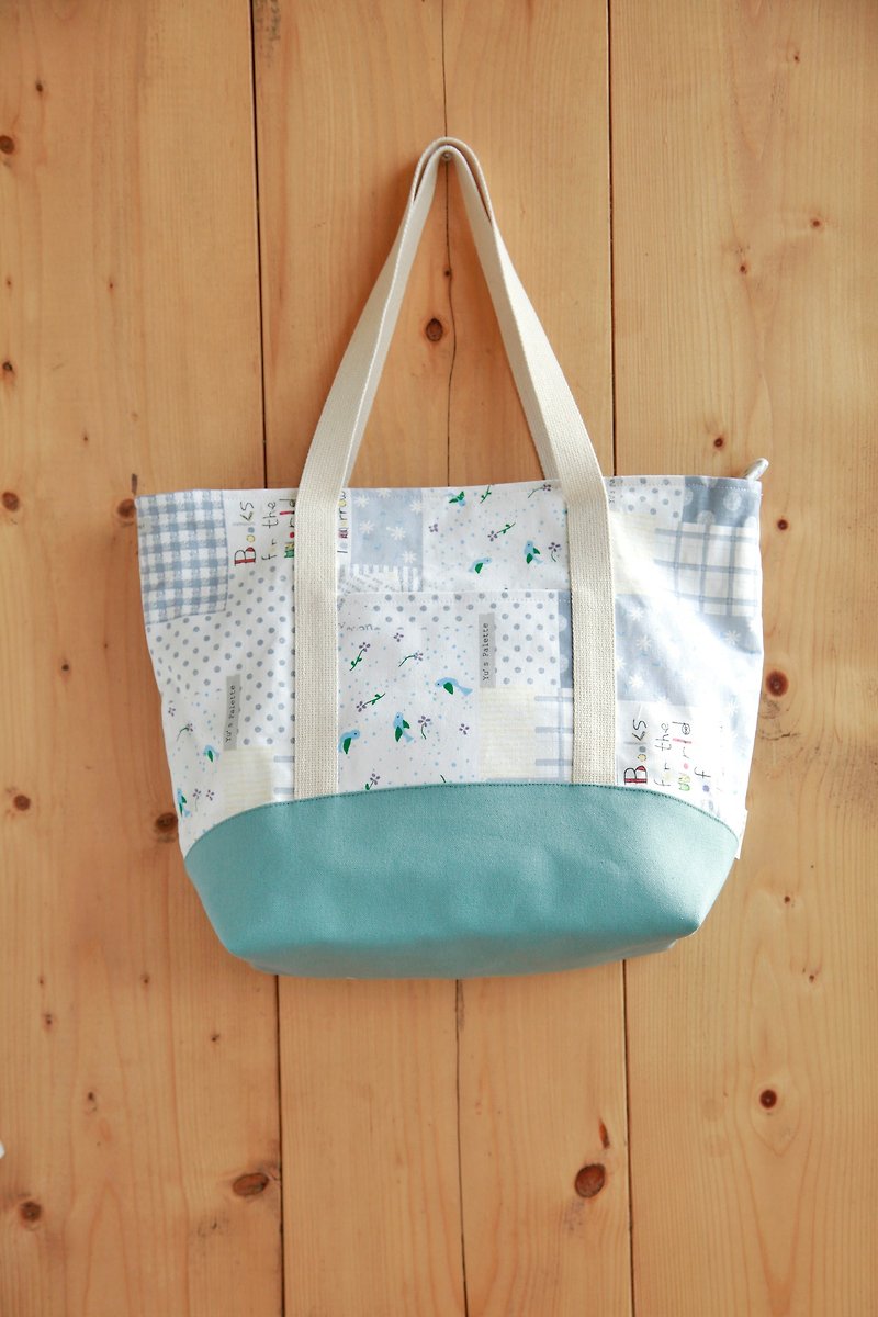 【Early spring shoulder bag】 happy bird sky blue - Messenger Bags & Sling Bags - Other Materials 