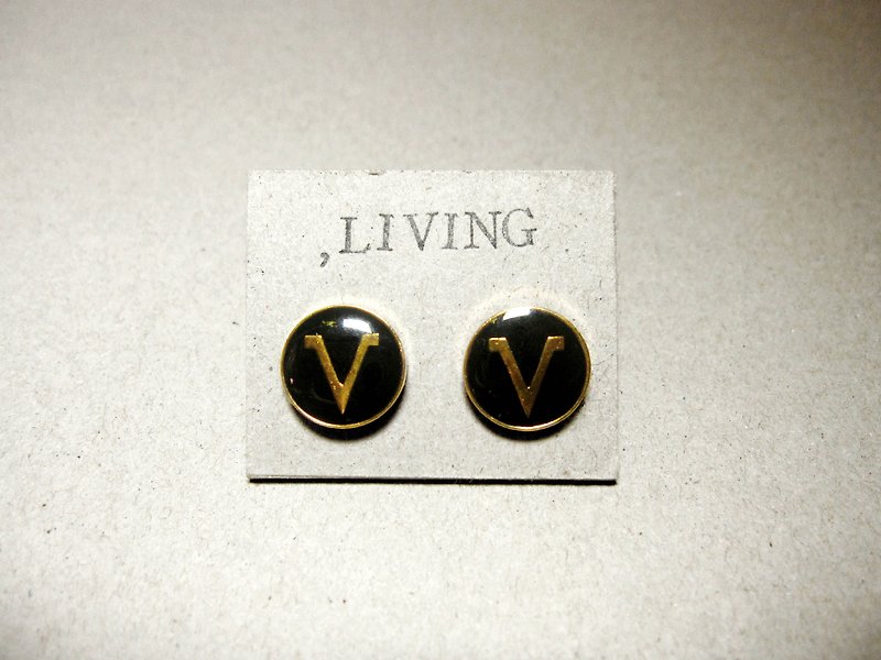 VICTORY_ earrings [needle] - ต่างหู - พลาสติก สีดำ
