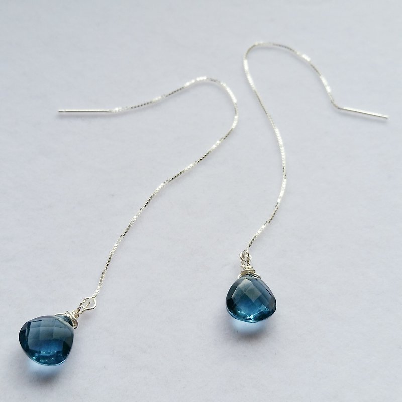 925 silver earring with topaz Stone Sterling Silver super beautiful long-eared line - Earrings & Clip-ons - Gemstone Blue