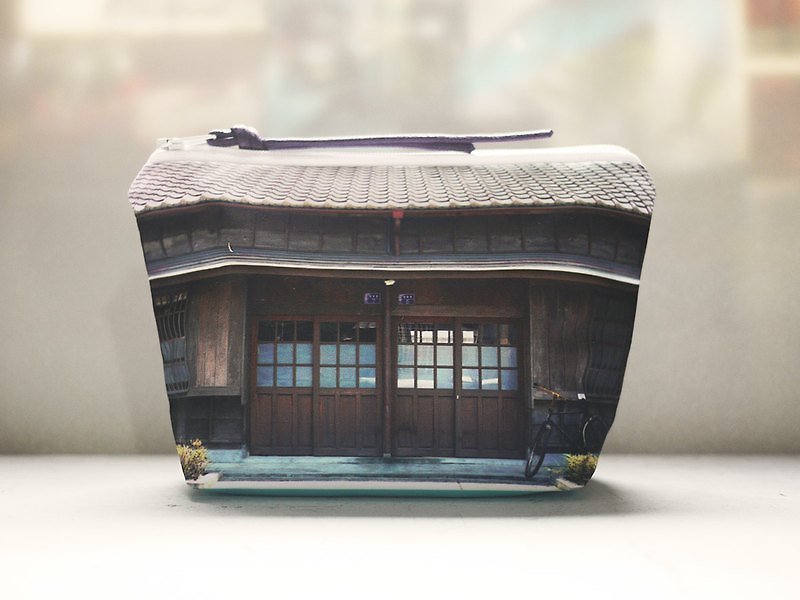 [Travel well] Dumpling cosmetic bag [Wooden House] - Camera Bags & Camera Cases - Other Man-Made Fibers Brown