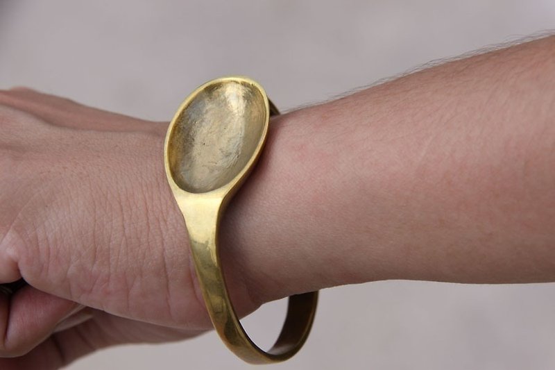 Gold spoon shape Bronze bracelet - Bracelets - Other Materials 