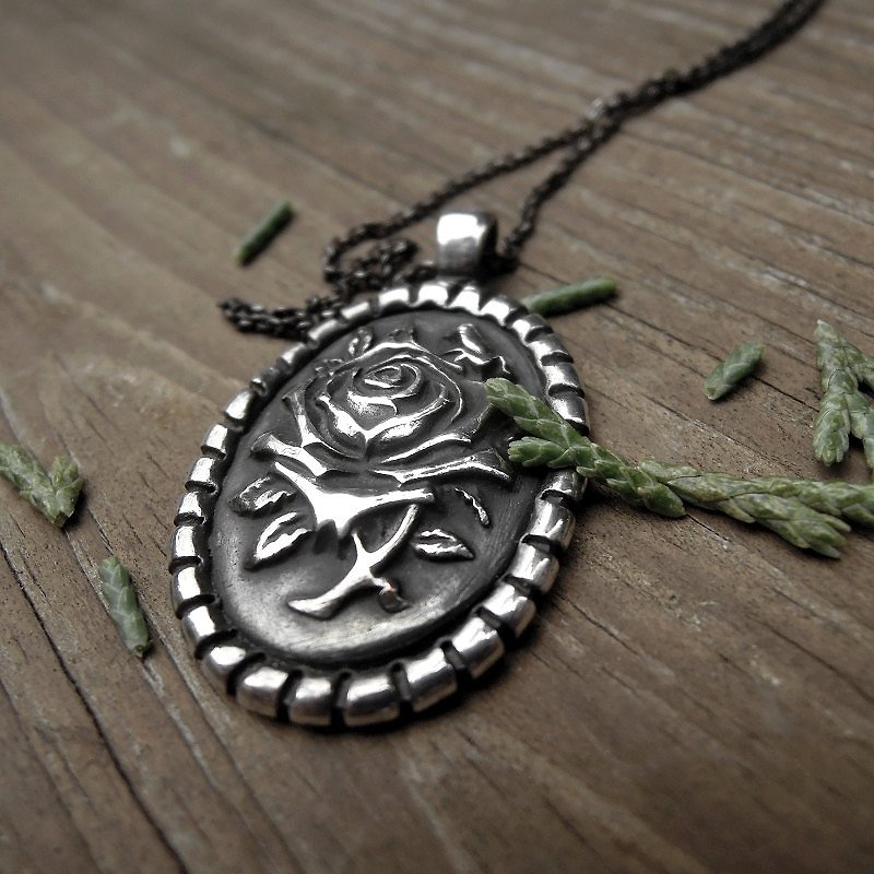 Rose Garden-Sterling Silver Necklace - Necklaces - Other Metals Black