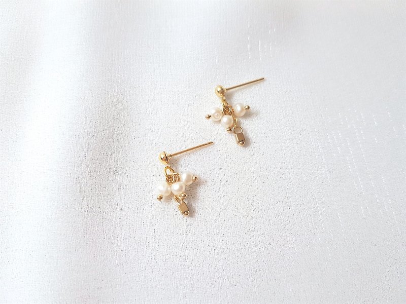 Ballet skirt‧Pearl Bronze earrings - Earrings & Clip-ons - Copper & Brass Gold