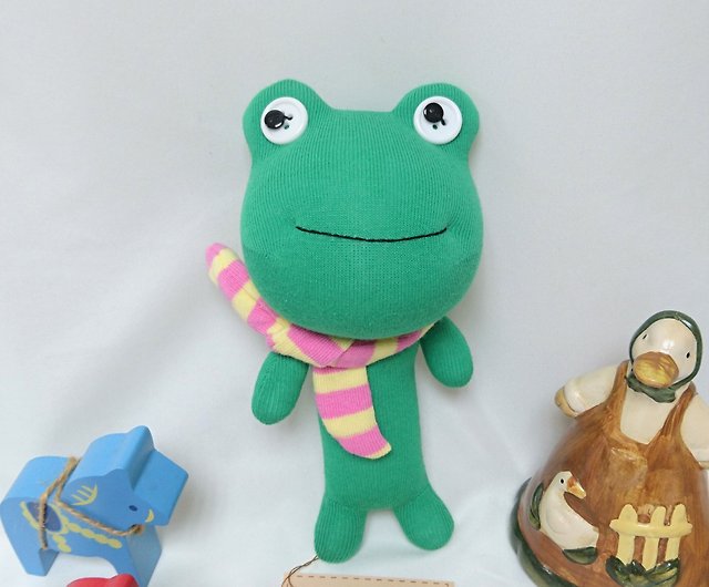 Frog kid doll sock doll frog - Shop wanjuparadise Stuffed Dolls & Figurines  - Pinkoi