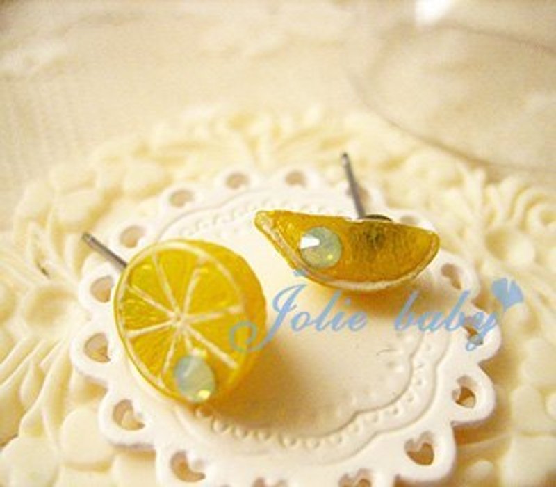 [Jolie baby] 甜點の饗宴系列:切片檸檬---鑲鑽檸檬立體耳環 - 耳環/耳夾 - 其他材質 