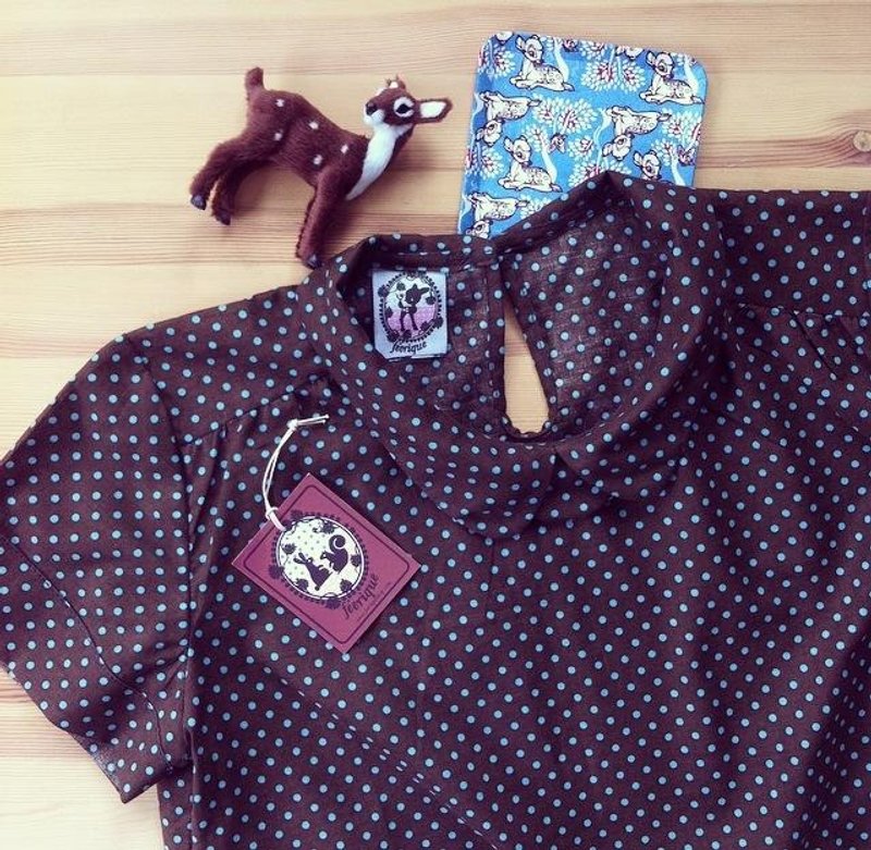 Handmade shirt with short sleeves, blue striped brown spots. Cotton from Japan Feerique Brown &amp; Blue Polkadot handmade with Japanese fabric blouse. - Women's Shirts - Cotton & Hemp Brown