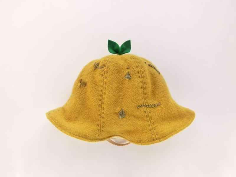 Winter Limited Edition* Grow Up! Wool Leaf Hat / Leaves & Nutrients (Mustard) - 口水肩/圍兜 - 其他材質 黃色