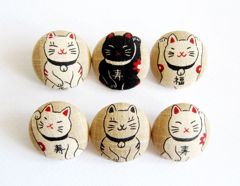 Cloth button knitting sewing handmade material lucky cat DIY material - เย็บปัก/ถักทอ/ใยขนแกะ - ผ้าฝ้าย/ผ้าลินิน สีกากี