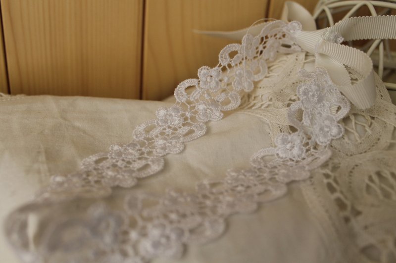 oleta hand made jewelry - white embroidered lace hair band diagram Teng - เครื่องประดับผม - วัสดุอื่นๆ ขาว