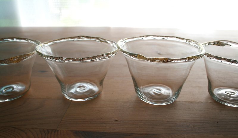 gold line small sake cup (tea cup) - Teapots & Teacups - Glass 