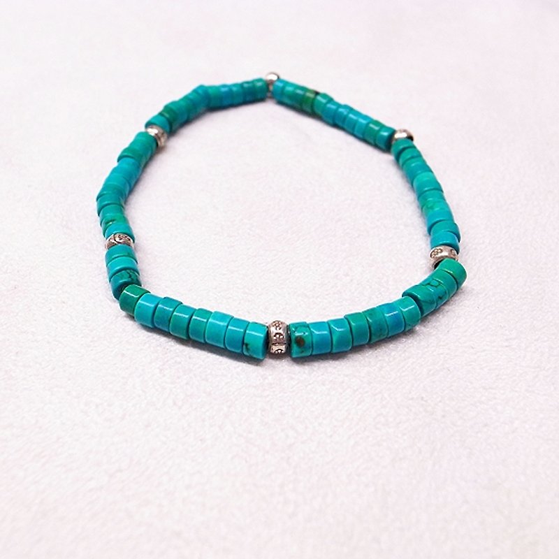 ☽ Qixi hand-made ☽【07192】Flat blue green turquoise with Silver retaining beads - งานโลหะ/เครื่องประดับ - วัสดุอื่นๆ สีเขียว