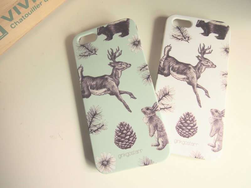 :: 聖誕禮物 ::森林裡的動物們 手機殼  iPhone 5/5s 4/4s - 平板/電腦保護殼/保護貼 - 塑膠 白色