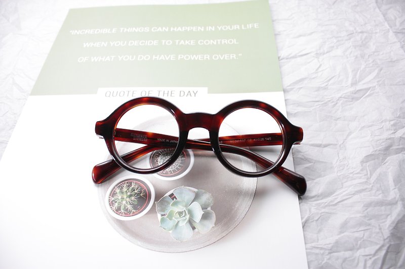 ELEMENTS Eyewear 咖啡玳瑁色條紋復古粗圓框眼鏡日本手造 - 眼鏡/眼鏡框 - 其他材質 咖啡色