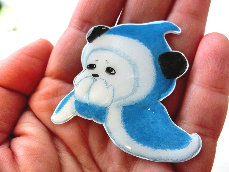 パンダの不安不安のブローチ　雪　　Panda brooch SNOW - 胸針 - 塑膠 藍色