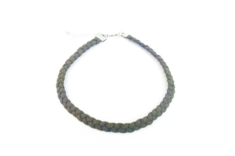 Army Green-Twist Suede Braided Rope Necklace - สร้อยคอ - หนังแท้ สีเขียว