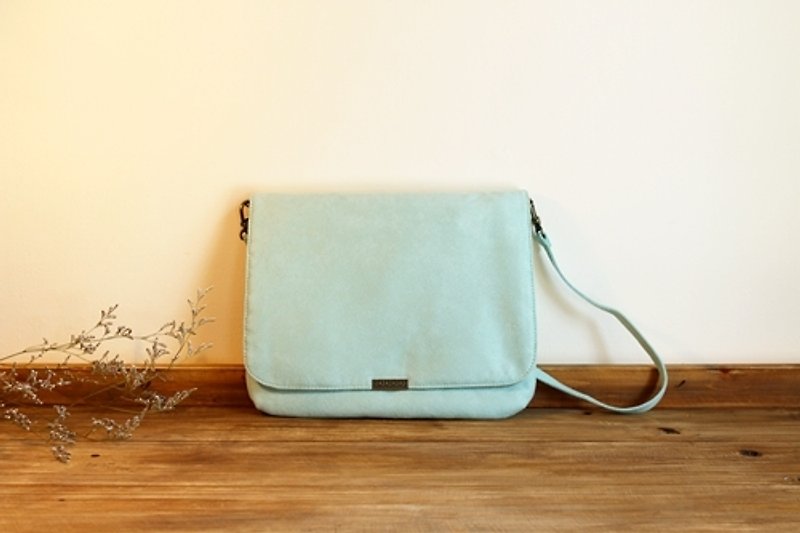 Chez. Radius series miles radius - Limited colors - mint green - Messenger Bags & Sling Bags - Other Materials Green