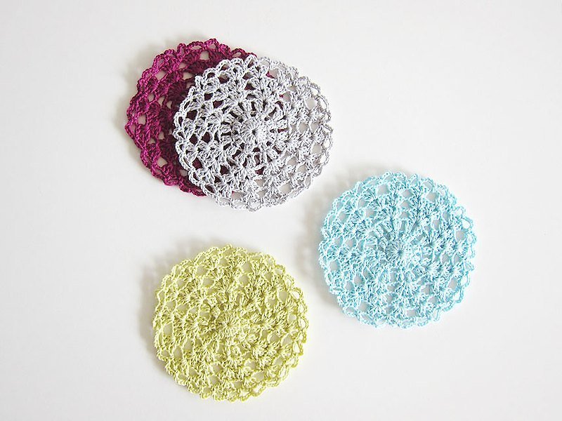 Lace Coasters 100% cotton line hand crochet - ที่รองแก้ว - วัสดุอื่นๆ สีน้ำเงิน
