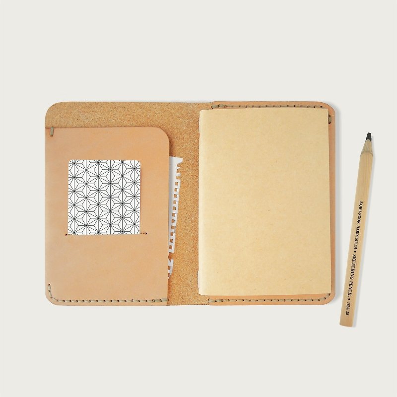 Passport Holder/Passport Cover/Notebook/Notepad - Original Leather - ที่เก็บพาสปอร์ต - หนังแท้ สีส้ม