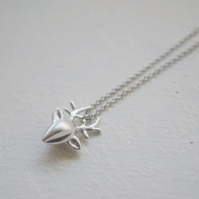Forest deer handmade sterling silver necklace - สร้อยคอ - เงินแท้ สีเงิน