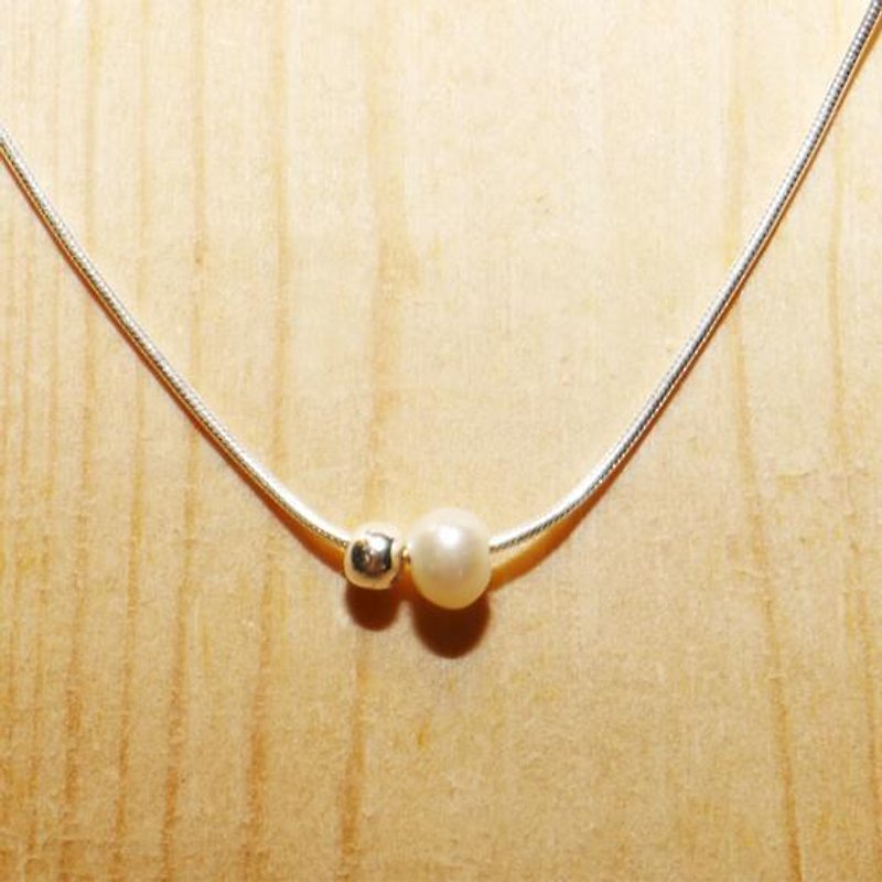 小珍珠優雅細鍊 - 項鍊 - 其他金屬 白色
