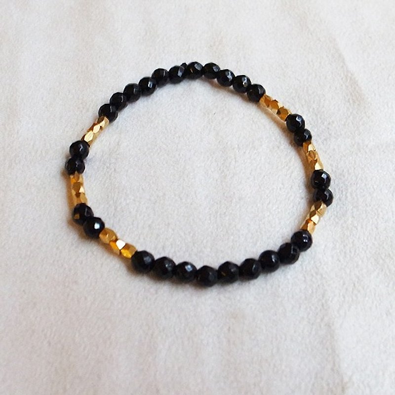 ☽ Qi Xi hand for ☽ [07284] Bronze section with black onyx beads - Bracelets - Other Materials Black