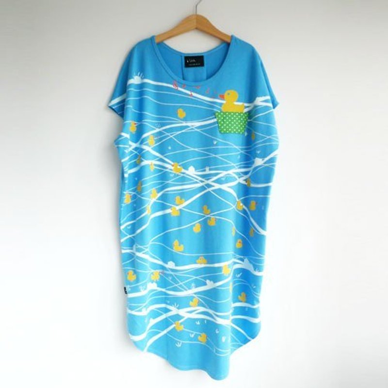 : Urb [together] female tour Big Duck Duck / oblong attached rope wear style / indigo. - One Piece Dresses - Cotton & Hemp Blue