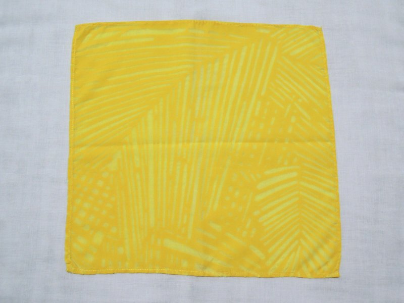 [Mumu dyeing] turmeric plant dyed yellow jacquard cloth handkerchief - Other - Cotton & Hemp Yellow